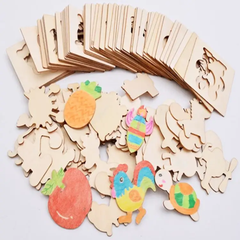 Giraffe colouring box