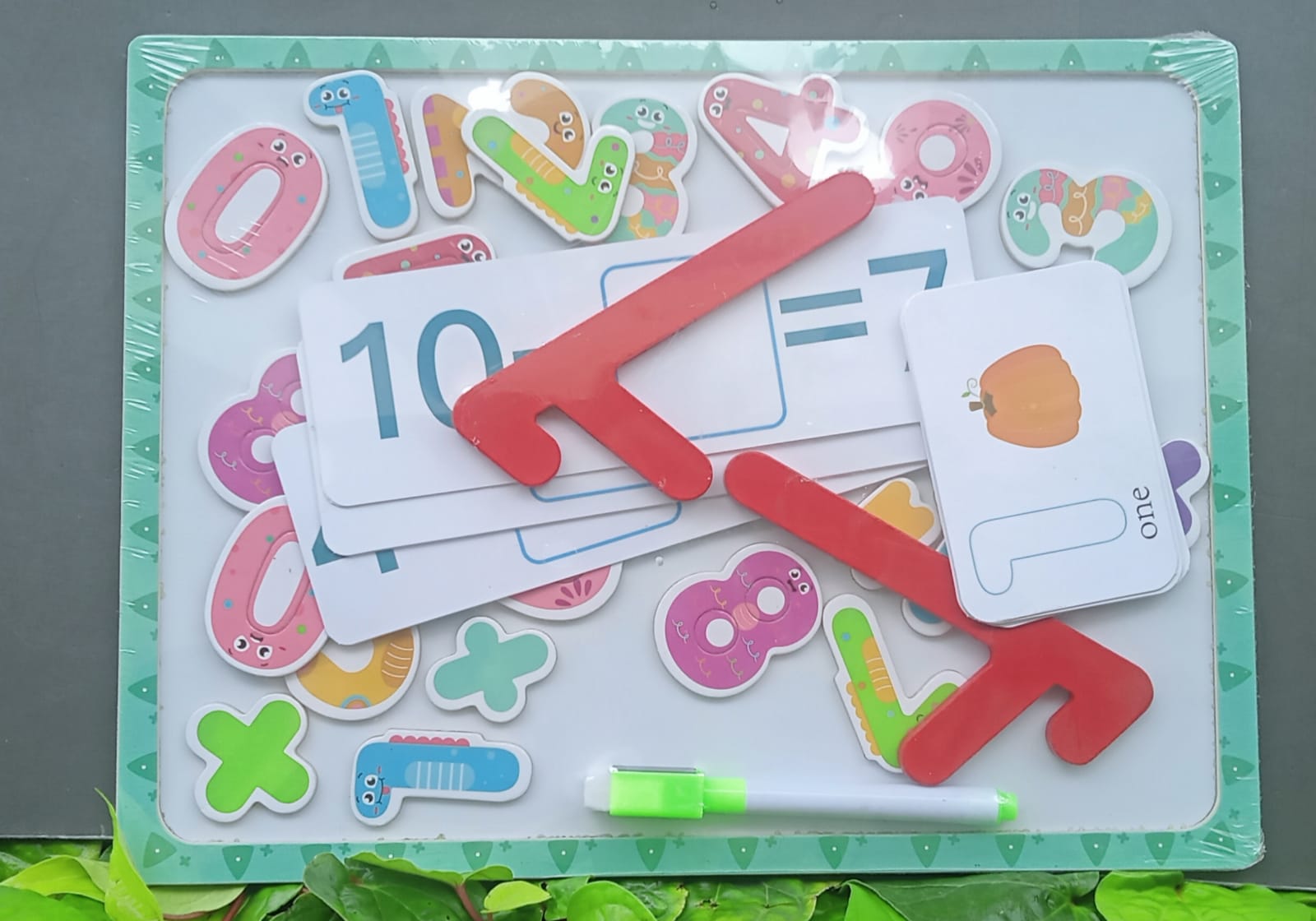 Wooden Magnetic numbers Whiteboard