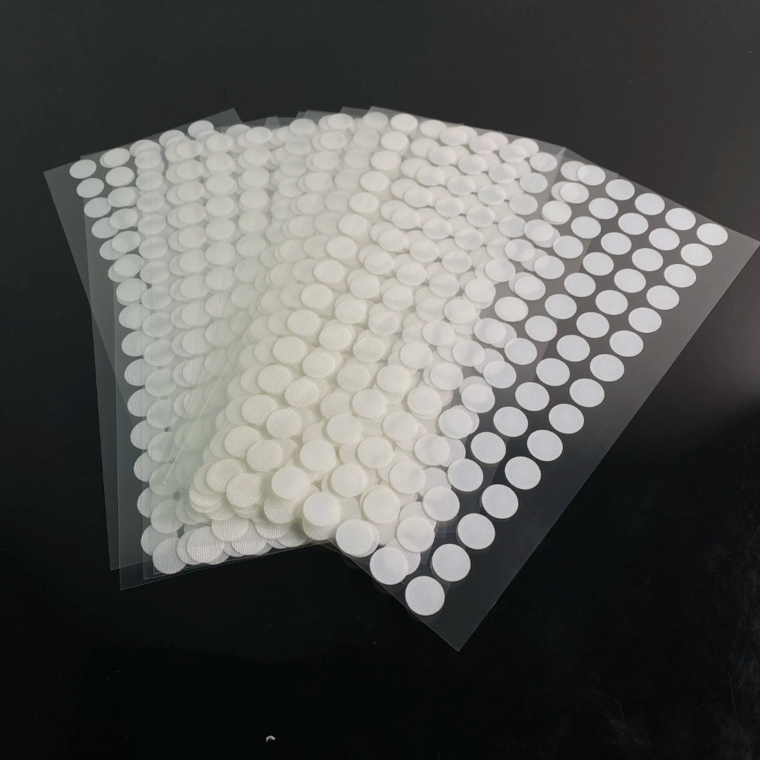 Velcro dots (black and white) each 30 dots
