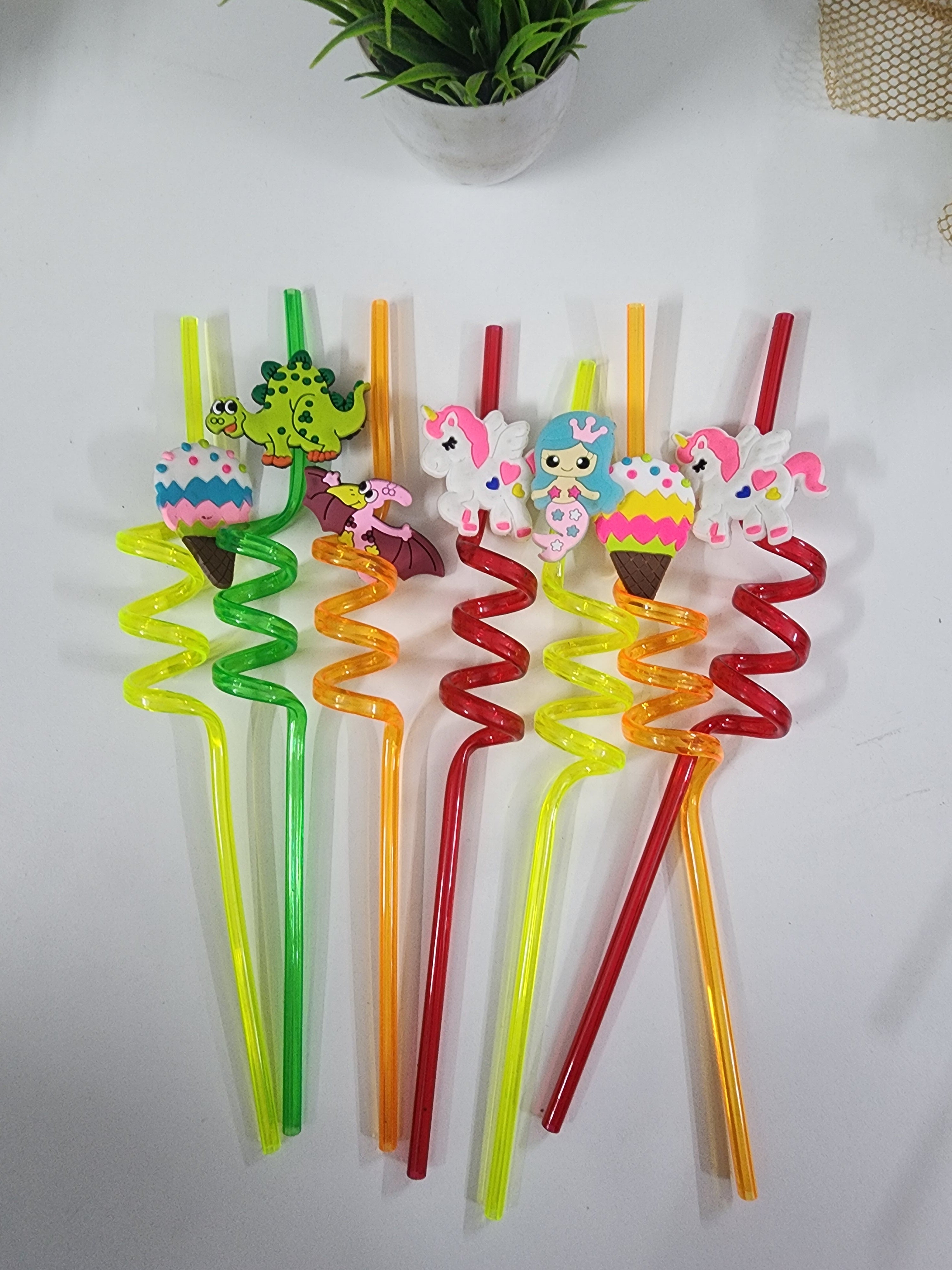 Drinking Straw Each (Random Designs)