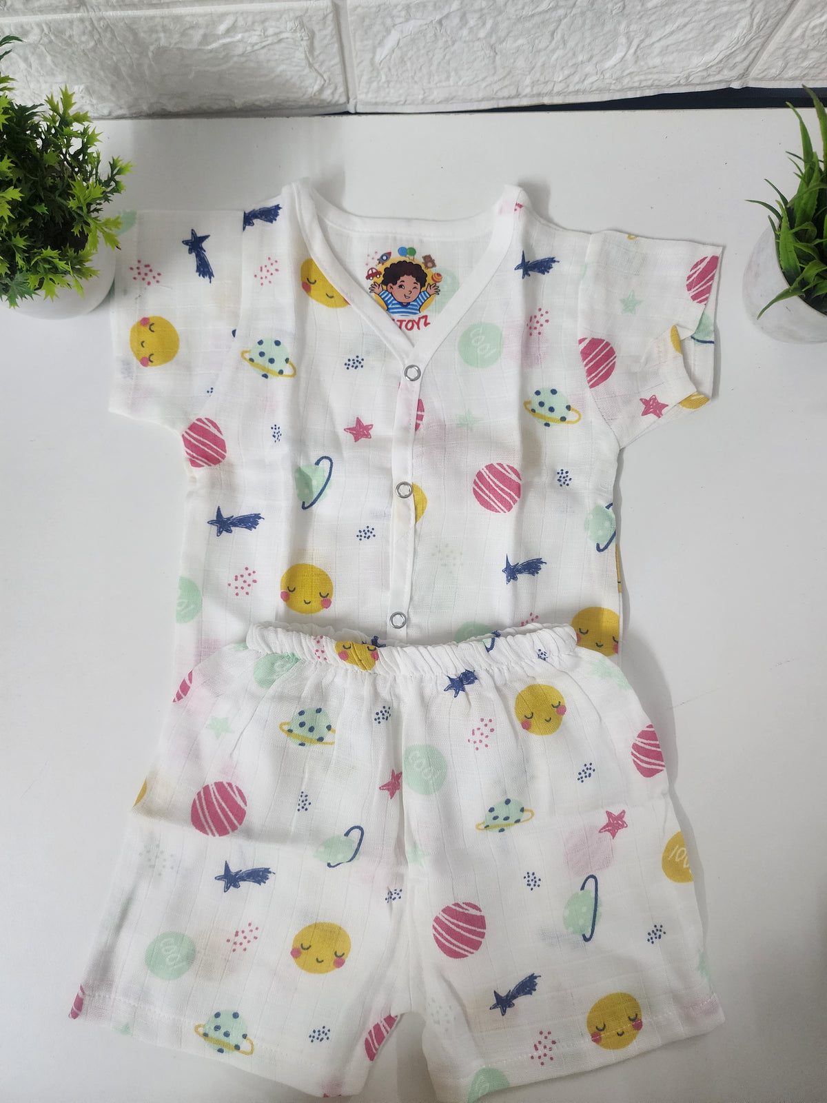 New Born Muslin Co-ords set
