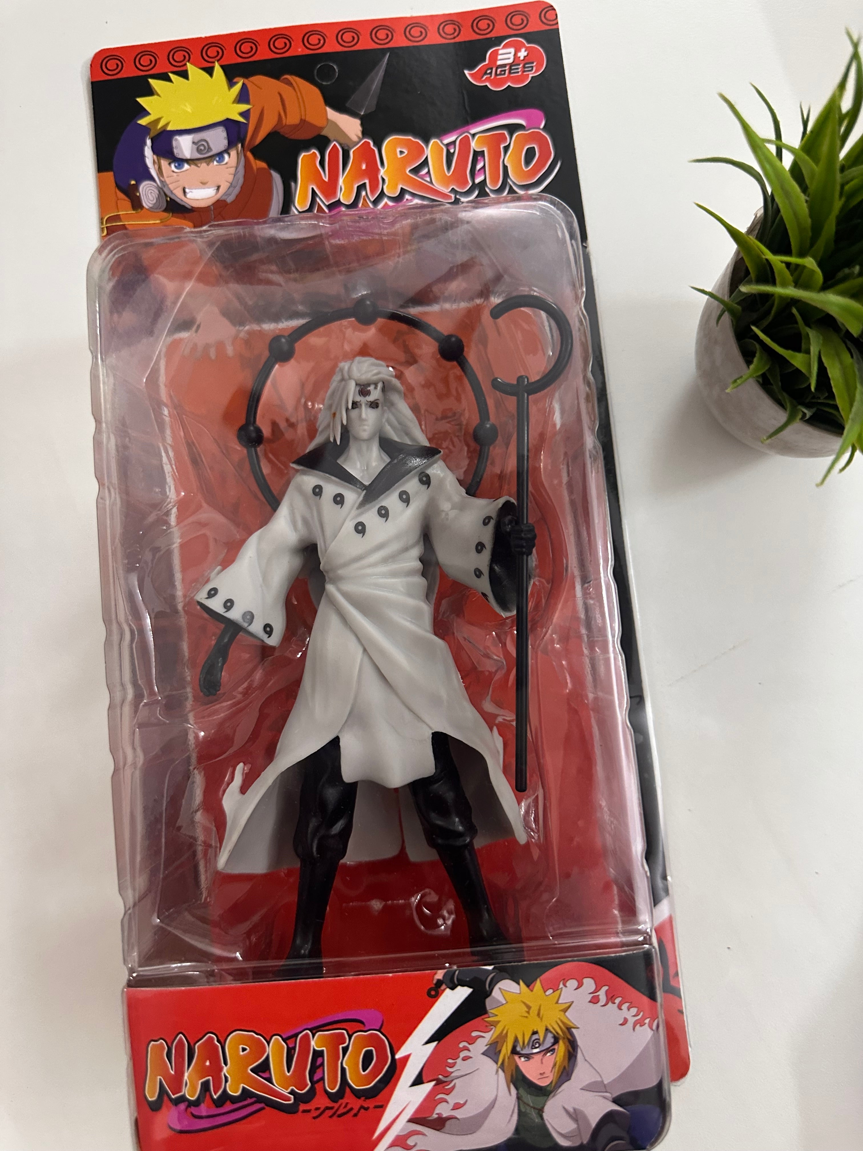 Ultimate Naruto Shippuden Collectible Figure Set - Heroes & Villains