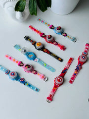 Analog spinning light watch