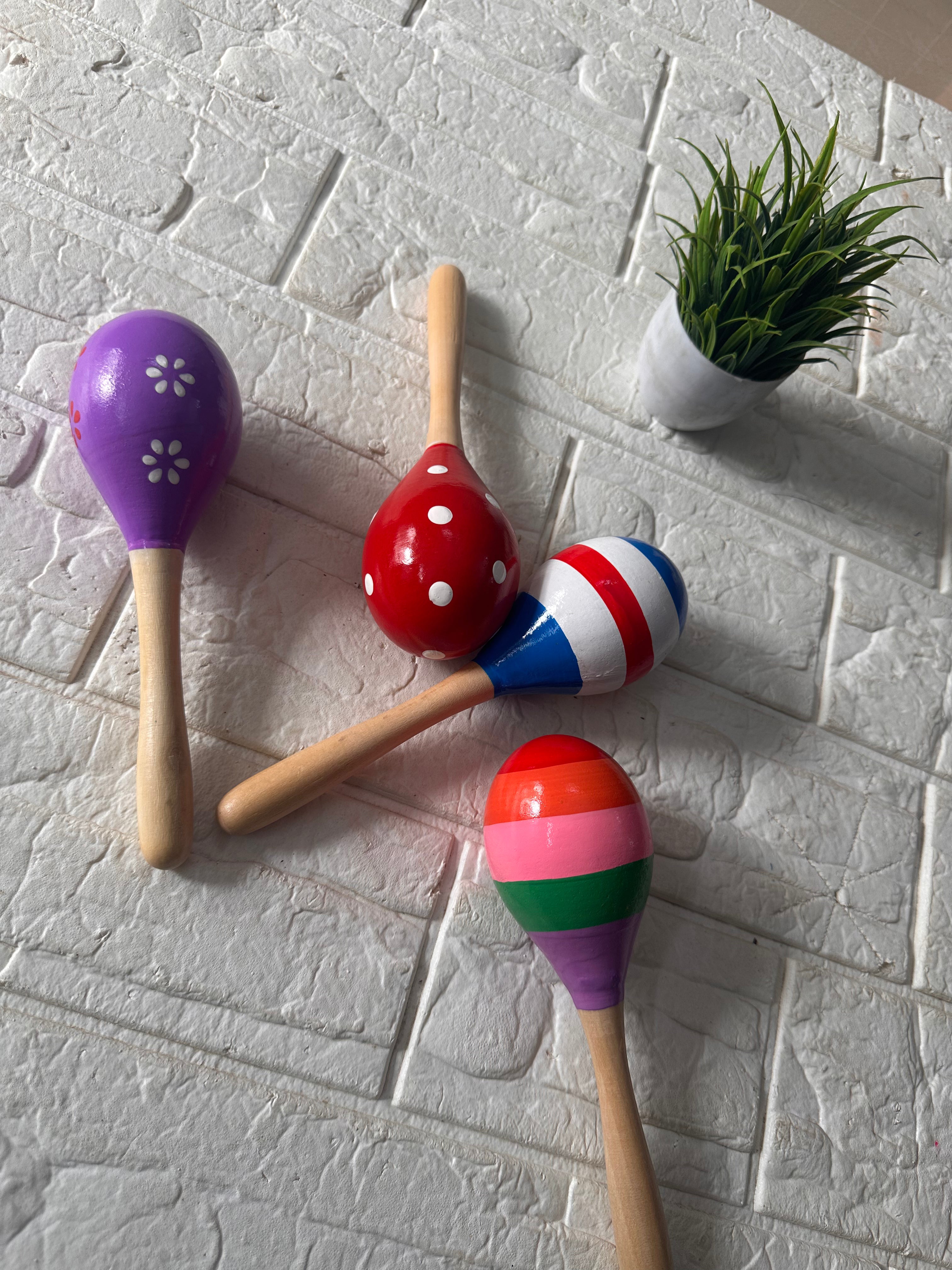 Wooden shaker rattle for babies (Big)