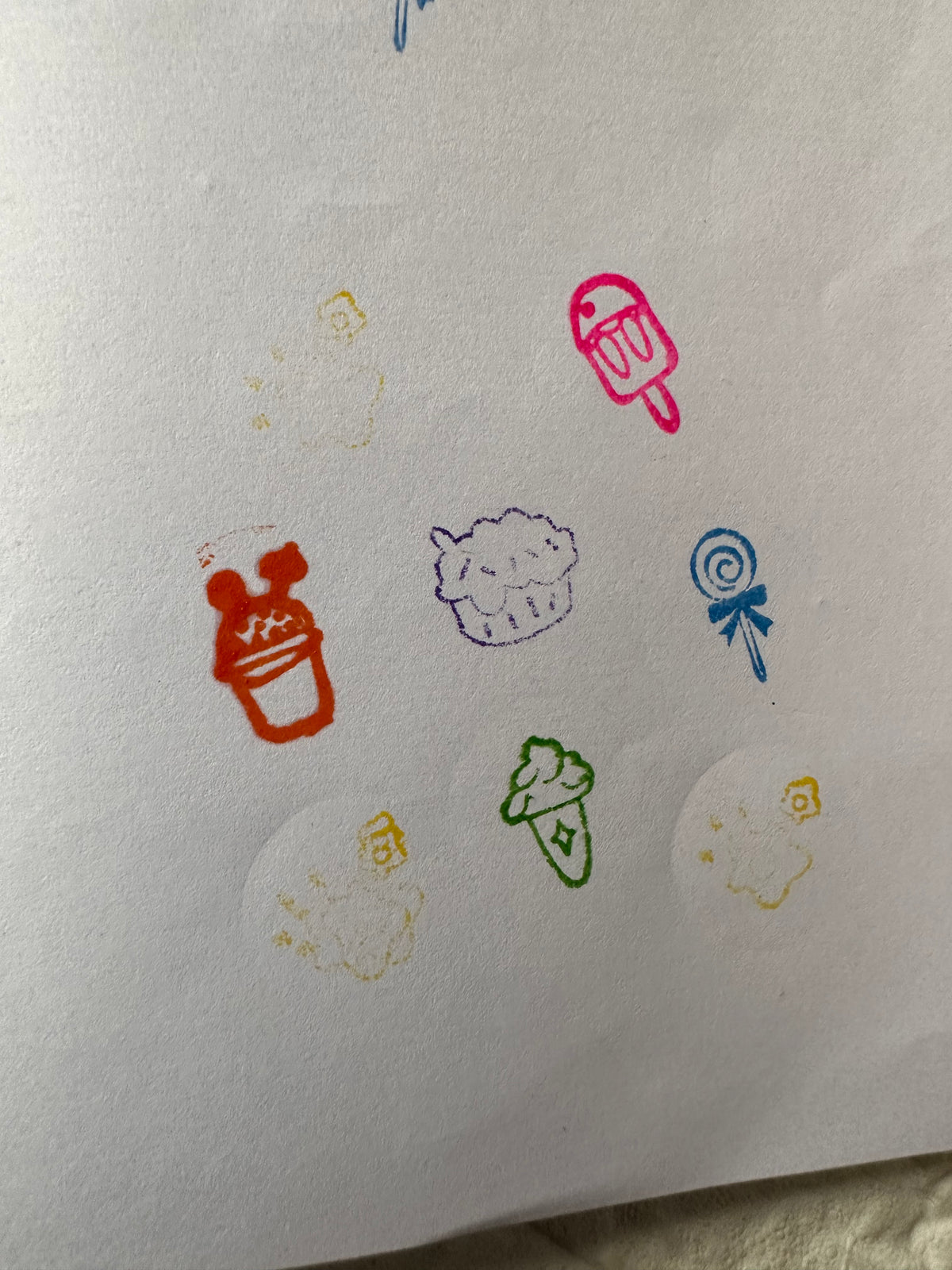 Ice Cream-Themed Stamper Set