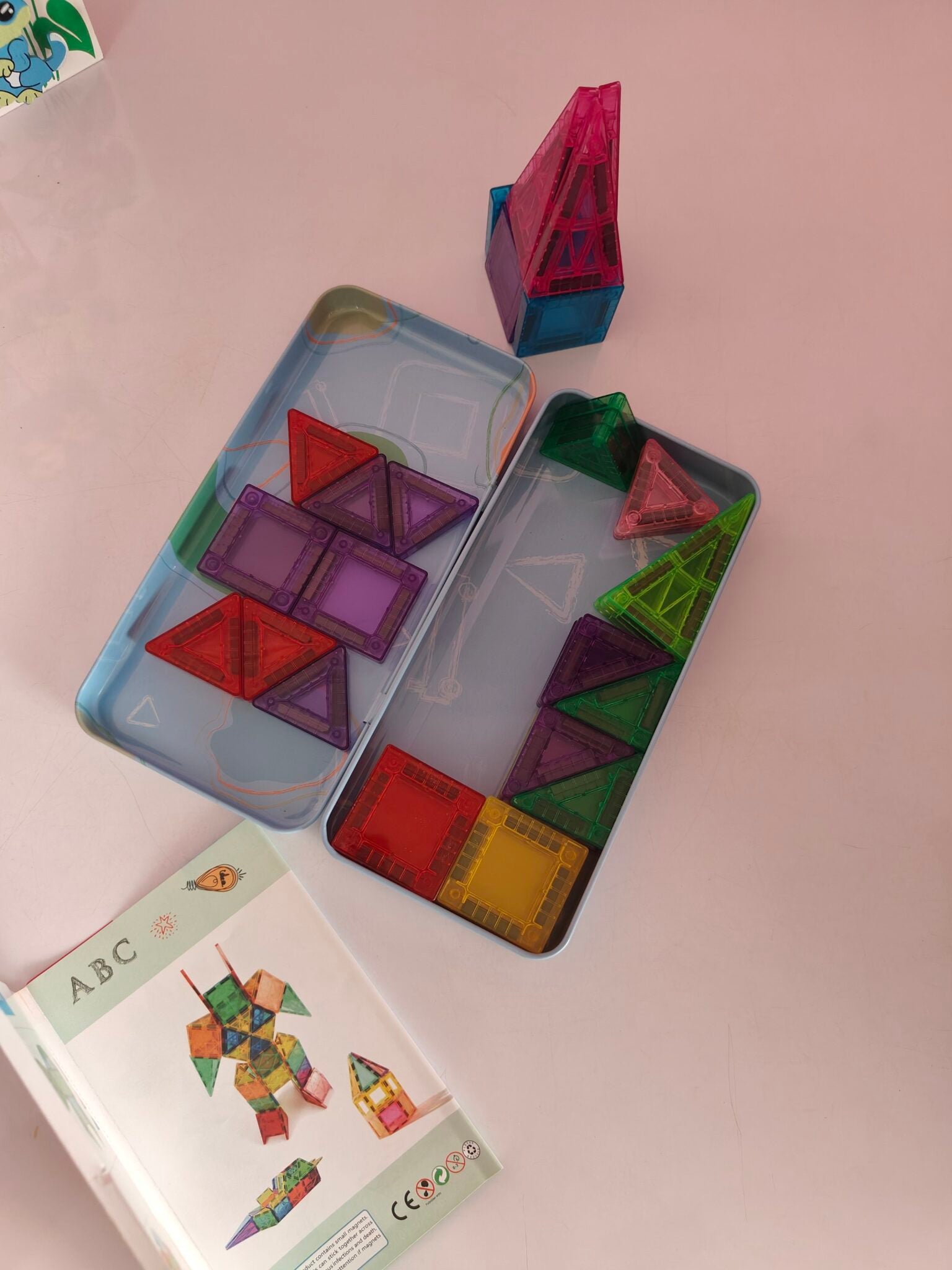 Mini Magnetic Tiles (42 pieces )