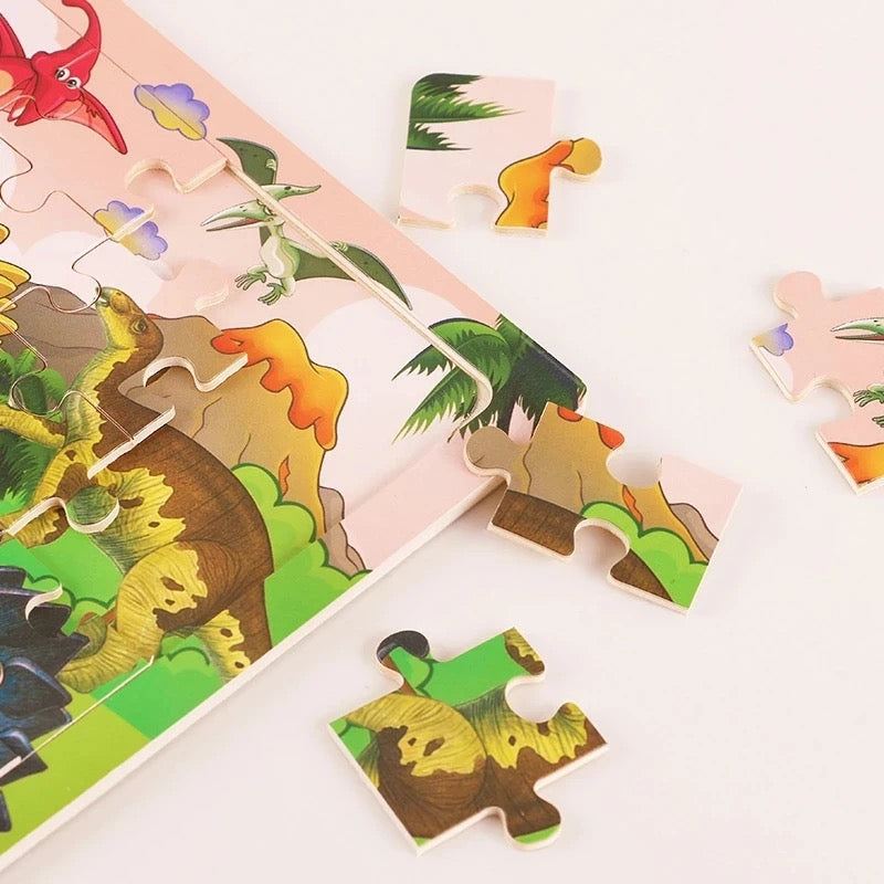 Wooden 30 piece puzzle board